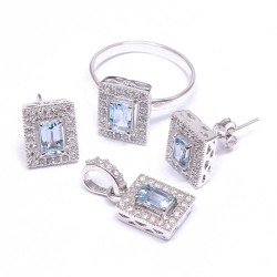 Redgem Silver 925 Jewellery Set Natural Sky Blue Topaz