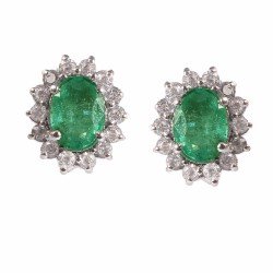 Redgem Natural Emerald Green 925 Silver Stud Earrings