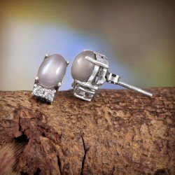 Redgem 925 Silver Stud Earrings Natural Moonstone Grey