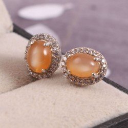 Redgem 925 Silver Stud Earrings Natural Moonstone Peach