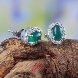 Redgem 925 Silver Stud Earrings for Women Natural Onyx Green 4X6 MM Oval