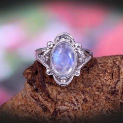 Redgem 925 Silver Ring for Girls Natural Rainbow Moonstone White 8X12 MM Oval