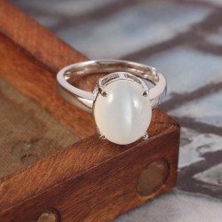 Redgem 925 Silver Ring for Women Natural Moonstone White 10X12 MM Oval Redgem 925 Silver Ring for Women Natural Moonstone White 10X12 MM Oval