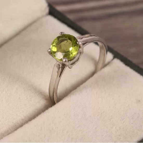 redgem 925 silver ring for women and girls natural peridot green 7 mm round jarg149 women's fashion redgem 925 silver ring for women and girls natural peridot green 7 mm round redgem 1098