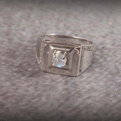 Redgem 925 Silver Ring for Women and Girls Natural Rainbow Moonstone White 5 MM Round Redgem 925 Silver Ring for Women and Girls Natural Rainbow Moonstone White 5 MM Round