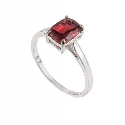 Redgem 925 Silver Ring for Women and Girls Natural Garnet Red 6X8 MM Rectangle Redgem 925 Silver Ring for Women and Girls Natural Garnet Red 6X8 MM Rectangle