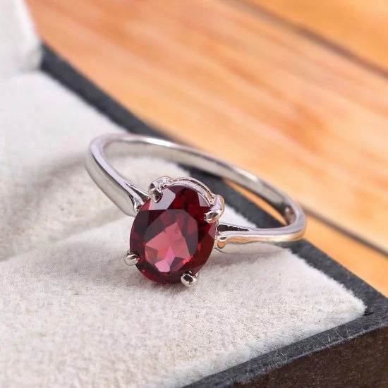 Redgem 925 Silver Ring for Women Natural Garnet Red 7X9 MM Oval