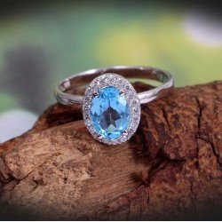 Redgem 925 Silver Ring for Women and Girls Natural Sky Blue Topaz 6X8 MM Oval redgem 925 silver stud earrings for women natural sky blue topaz 4x6 mm oval jaer273 women's fashion redgem 925 silver stud earrings for women natural sky blue topaz 4x6 mm oval redgem 1346