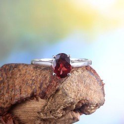 Redgem 925 Silver Ring for Women Natural Garnet Red 5X7 MM Oval