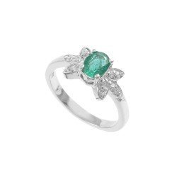 Redgem 925 Silver Ring for Women Natural Emerald Green 5X7 MM Oval