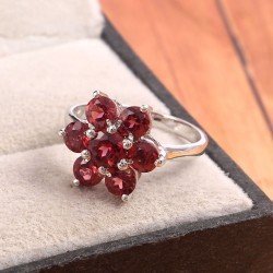 Redgem Sterling Silver Ring for Women Natural Garnet Red 4 MM Round