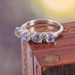 Redgem Sterling Silver Ring for Women Natural Labradorite Grey 4 MM Round