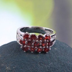 Redgem 925 Silver Ring for Women Natural Garnet Red 3 MM Round