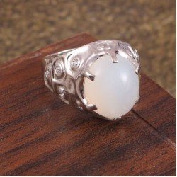 Redgem Sterling Silver Ring for Women Natural Moonstone White 12X14 MM Oval