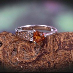 Redgem 925 Silver Ring for Women Natural Citrine Yellow 6 MM Trillion redgem 925 silver ring for women and girls natural citrine yellow 9x11 mm oval jarg52 women's fashion redgem 925 silver ring for women and girls natural citrine yellow 9x11 mm oval redgem 1014