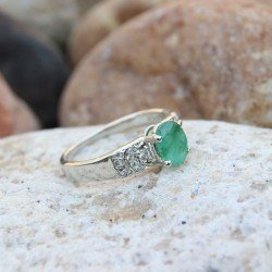 Redgem 925 Silver Ring for Women Natural Emerald Green 5X7 MM Oval