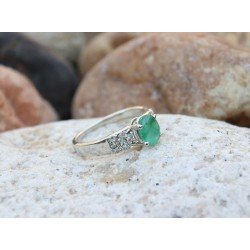 Redgem 925 Silver Ring for Women Natural Emerald Green 5X7 MM Oval