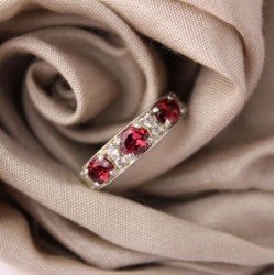 Redgem 925 Silver Ring for Women Natural Garnet Red 4X5 MM Oval