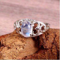 Redgem Sterling Silver Ring for Women Natural Rainbow Moonstone White 7X10 MM Oval
