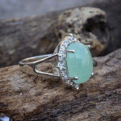 Redgem Sterling Silver Ring for Women Natural Jade Green 10X14 MM Oval