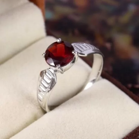 Three Stone Natural Garnet 925 Sterling Silver Engagement Ring – SHINE JEWEL