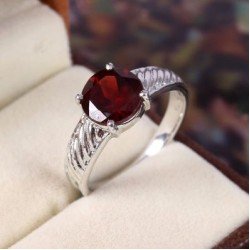 Redgem 925 Silver Ring for Women Natural Garnet Red 9 MM Round
