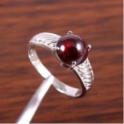 Redgem 925 Silver Ring for Women Natural Garnet Red 9 MM Round
