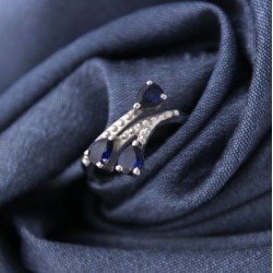 Redgem 925 Silver Ring for Women Natural Blue Sapphire 4X5 MM Pear