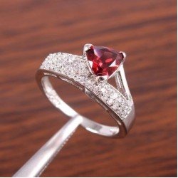 Redgem 925 Silver Ring for Women Natural Garnet Red 7 MM triangle