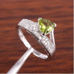 Redgem Sterling Silver Ring for Women Natural Peridot Green 7 MM triangle