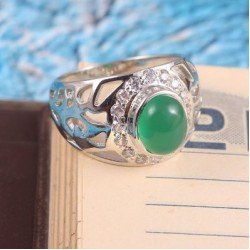 Redgem 925 Silver Ring for Women Natural Onyx Green 8X10 MM Oval 