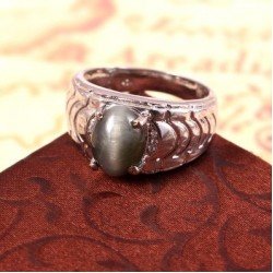 Redgem Sterling Silver Ring for Women Natural Cats Eye Grey 9X11 MM Oval