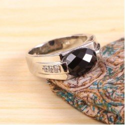 Redgem 925 Silver Ring for Women Natural Spinel Black 8X10 MM Oval