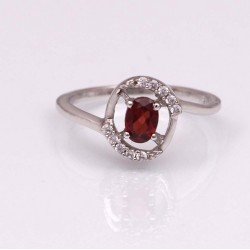 Redgem 925 Silver Ring for Women Natural Garnet Red 4X6 MM Oval