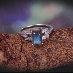 Redgem 925 Silver Ring for Women Natural Labradorite Grey 6X8 MM Rectangle redgem 925 silver stud jewelery earrings natural labradorite grey jaer76 women's fashion redgem 925 silver stud jewelery earrings natural labradorite grey redgem 444