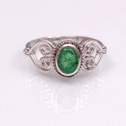 Redgem 925 Silver Ring for Women and Girls Natural Emerald Green 5X7 MM Oval Redgem 925 Silver Ring for Women and Girls Natural Emerald Green 5X7 MM Oval