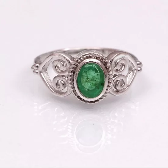 Redgem 925 Silver Ring for Women and Girls Natural Emerald Green