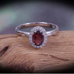 Redgem 925 Silver Ring for Women Natural Garnet Red 5X7 MM Oval Redgem 925 Silver Ring for Women Natural Garnet Red 5X7 MM Oval