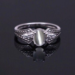 Redgem 925 Silver Ring for Women and Girls Natural Moonstone White 5X7 MM Oval